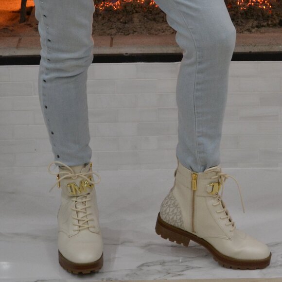 MICHAEL KORS ANKLE BOOTS SIZE 7.5 - Picture 7 of 15